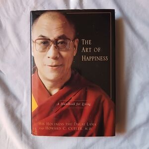 The Art of Happiness by His Holiness the Dalai Lama - Black and Red Cover